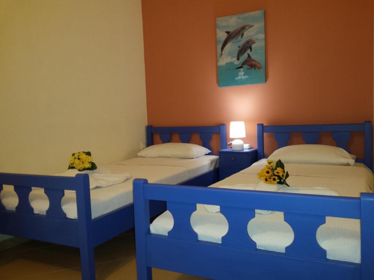 Rubini Homes Agia Marina Exterior foto